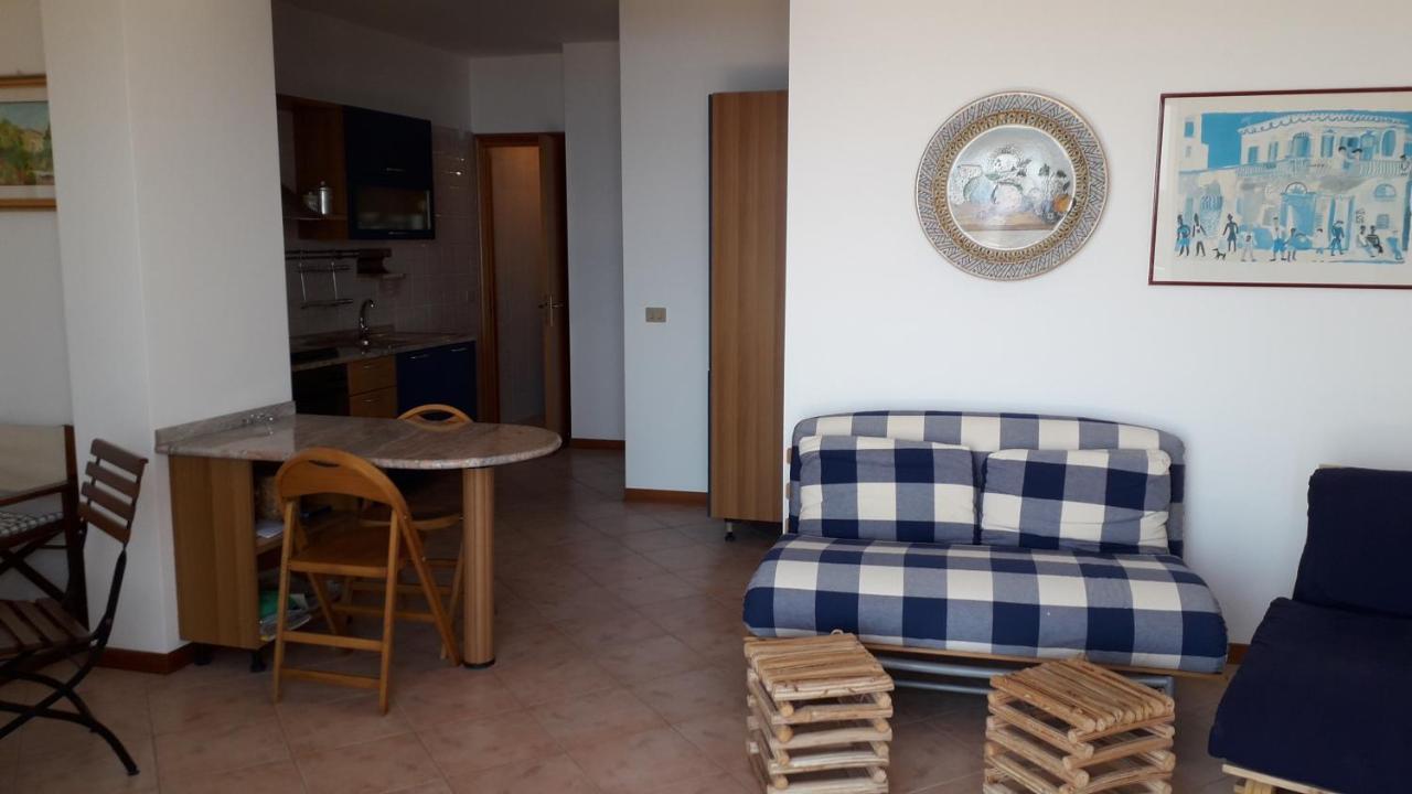 Appartamento Incantevole A Taormina - Casa Ninetta Bagian luar foto